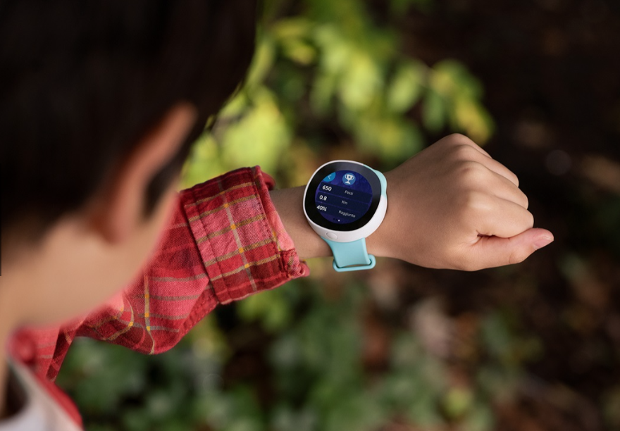 Lo Smartwatch per bambini. Pro e contro, ma tanti dubbi sul rischio di dipendenza tecnologica 1